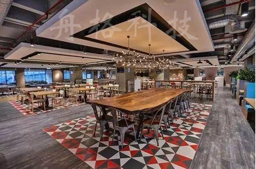 餐廳也能當(dāng)會議室，只需要Polycom